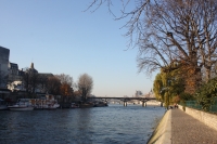 Река Сена в Париже