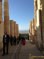 Вход в Греческий Акрополь