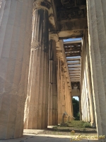 Древние колоны в Афинах