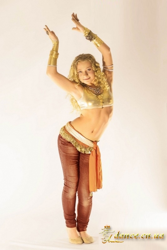 Фотосесия Belly dance в стиле Shakira